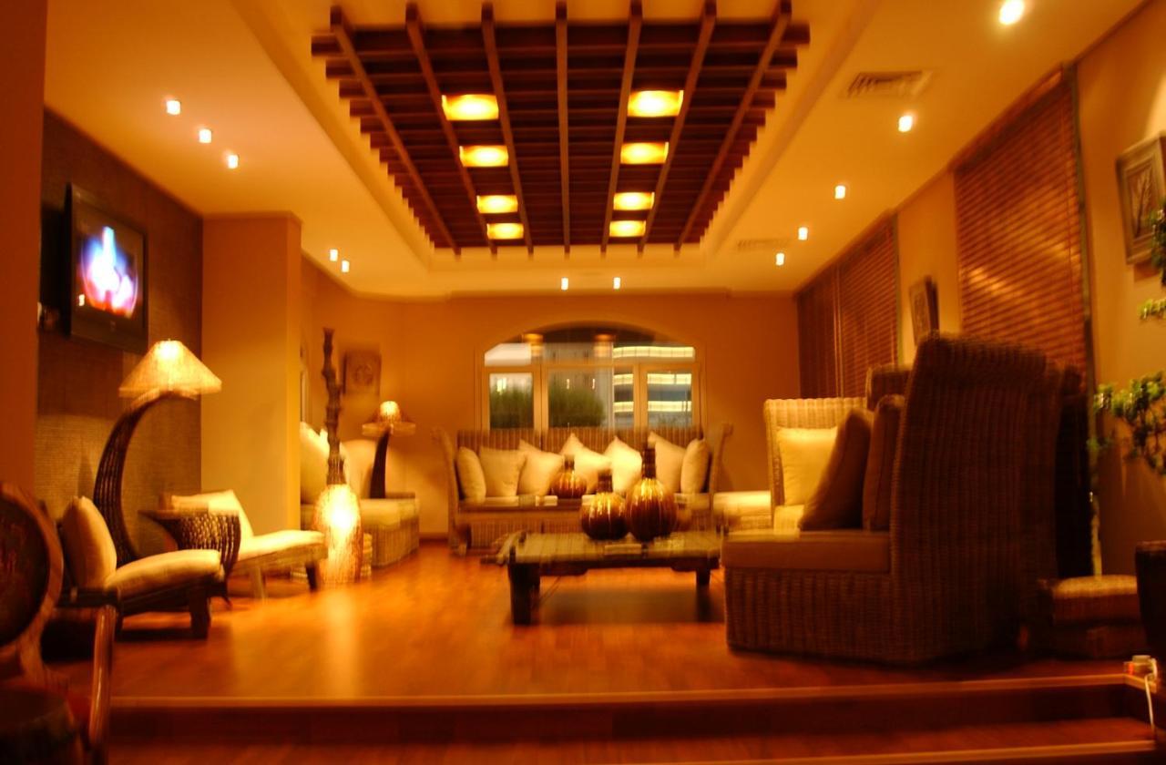 Spice Hotel Kuwait City Exteriör bild