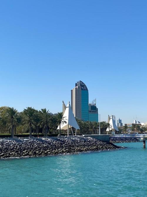 Spice Hotel Kuwait City Exteriör bild
